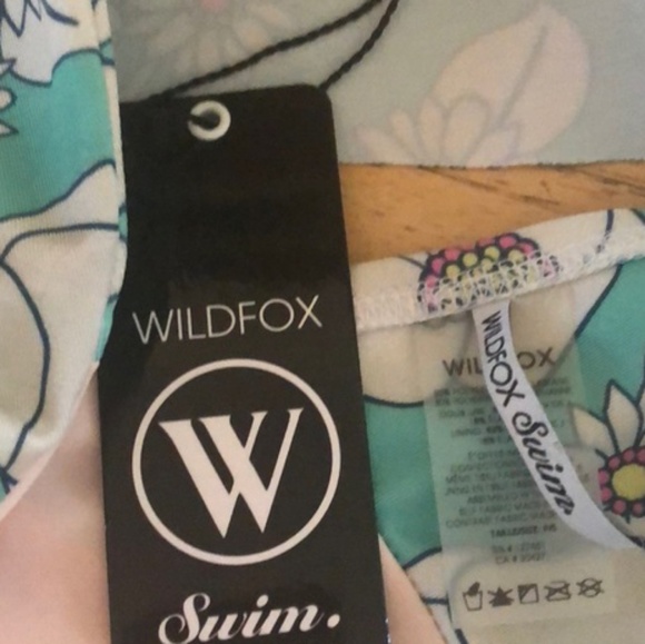 Wildfox Sixties Floral Bikini Bottoms NWT - Picture 2 of 4